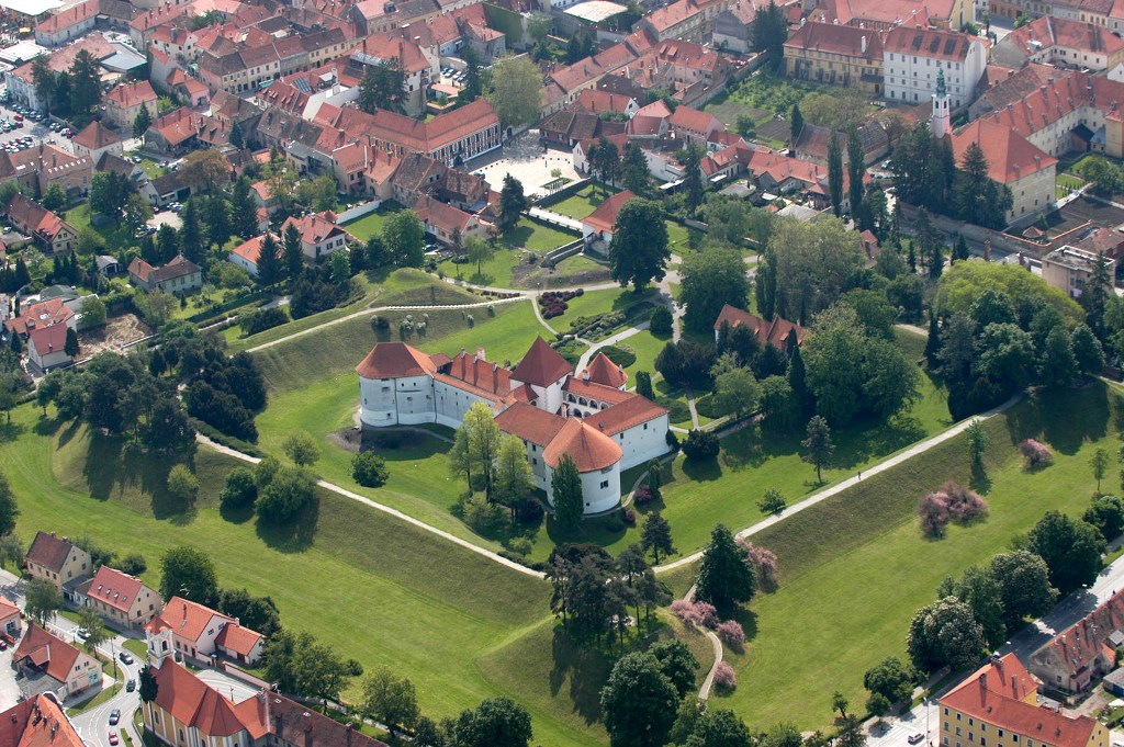 Varazdin castle from air
